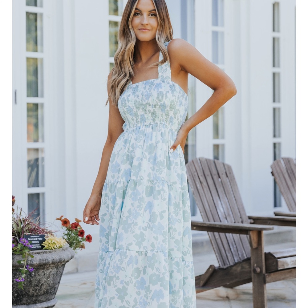 Magnolia Boutique midi floral dress. Never worn!